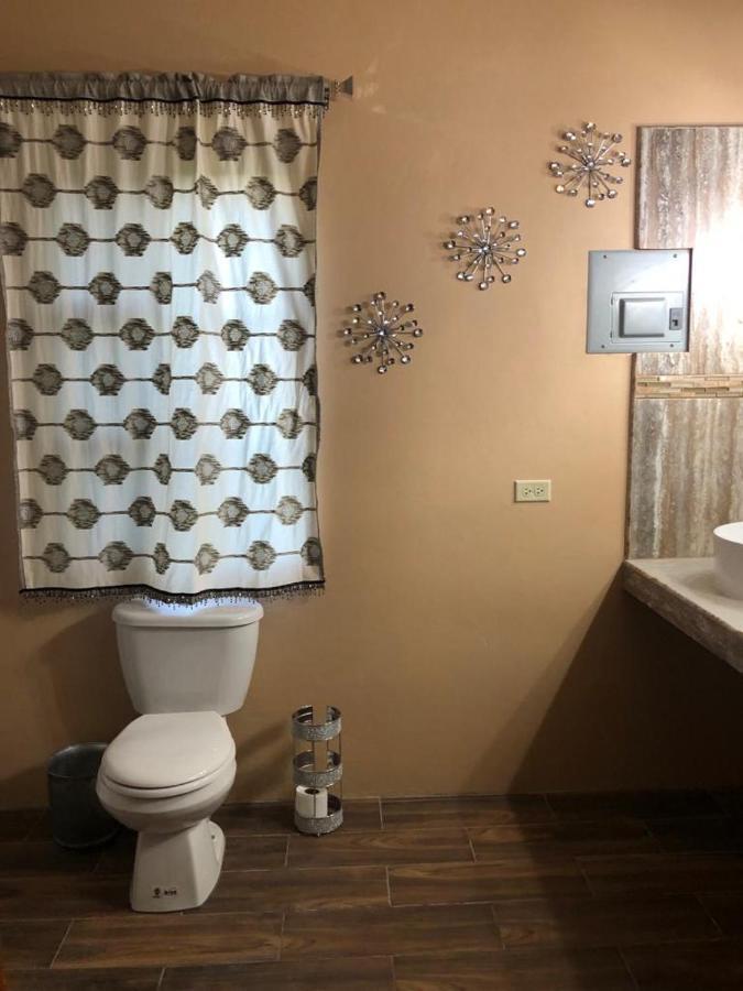 Banyan Rose Room 3 Orange Walk المظهر الخارجي الصورة