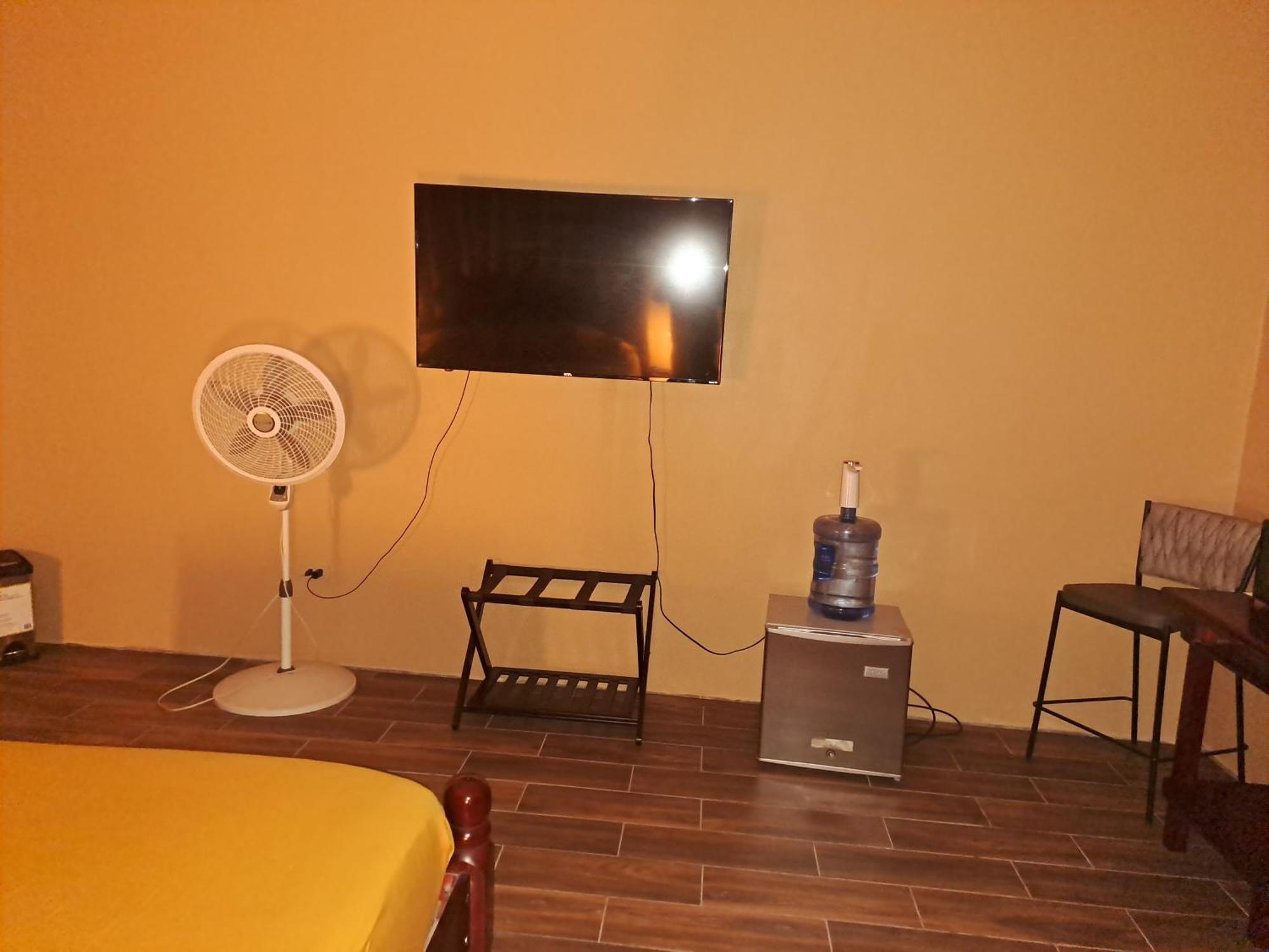 Banyan Rose Room 3 Orange Walk المظهر الخارجي الصورة